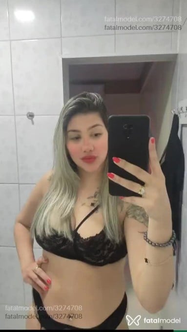 Acompanhante mulher loira (o) de olhos castanhos em Sorocaba Acompanhante mulher loira (o) de olhos castanhos em Sorocaba - Brunaaa