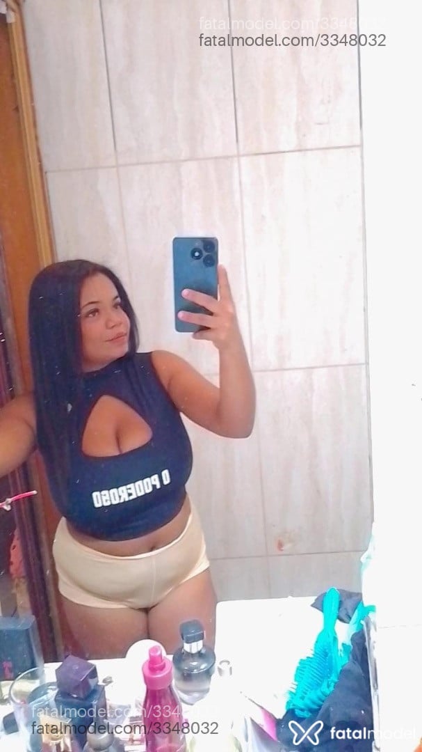 Acompanhante mulher com cabelo castanho de olhos pretos em Virtual - Grazi