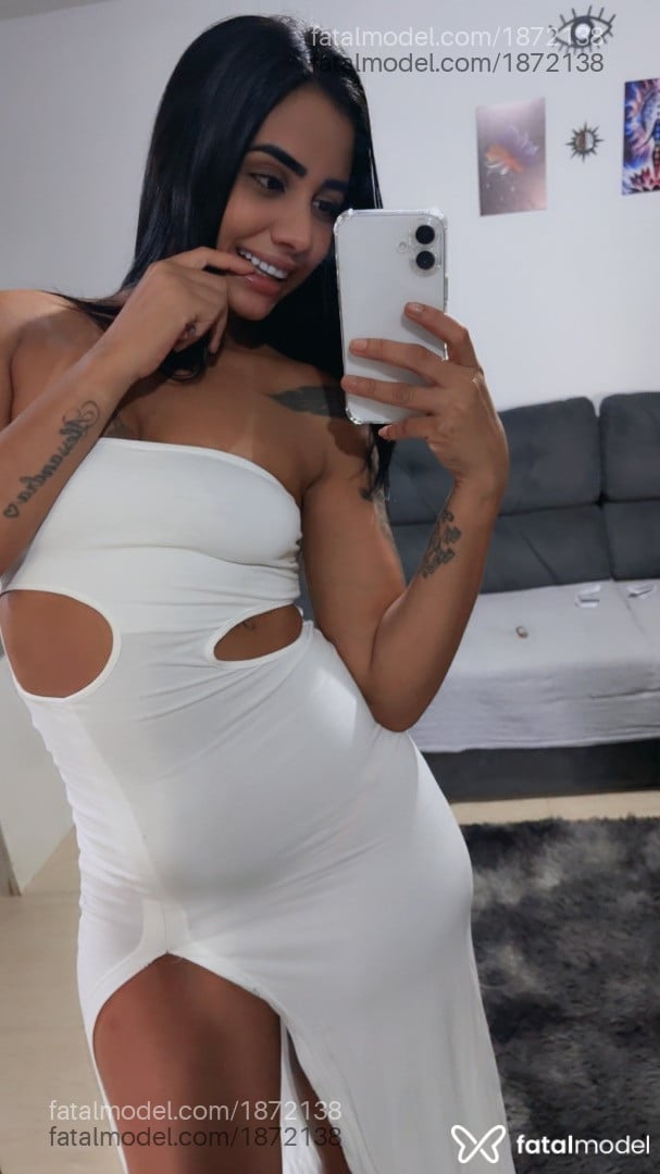 Acompanhante mulher morena (o) de olhos pretos em Rio de Janeiro - iza helena