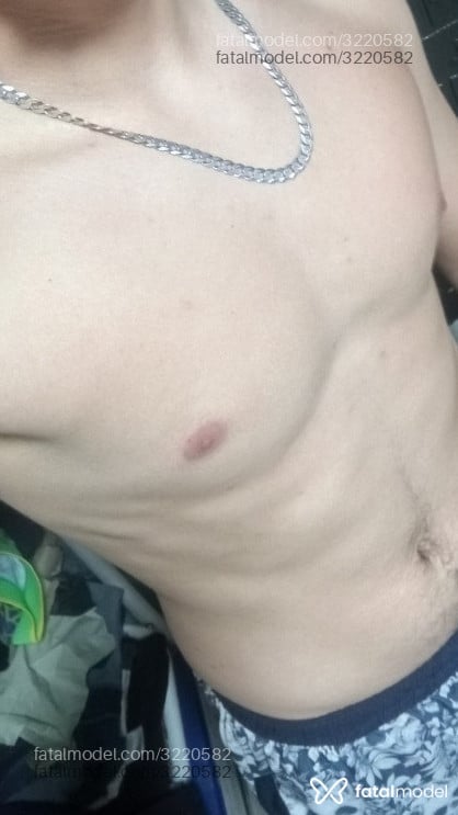 Acompanhante homem com cabelo castanho de olhos castanhos em São José Acompanhante homem com cabelo castanho de olhos castanhos em São José - Lucasduro