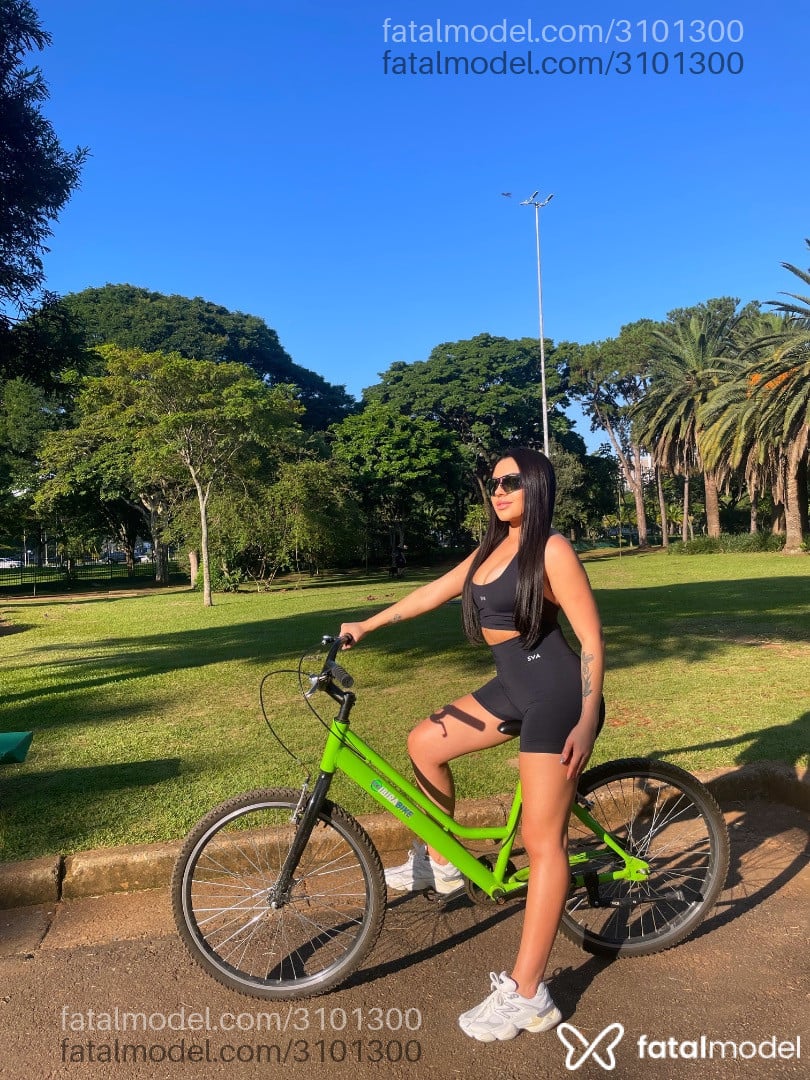 Acompanhante mulher morena (o) de olhos pretos em São Paulo - Amanda