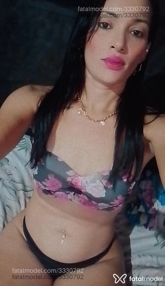 Acompanhante mulher com cabelo castanho de olhos castanhos em Matupá - Lenny