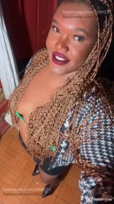 Acompanhante mulher trans morena (o) de olhos pretos em Taquarituba - Brenda Mansur
