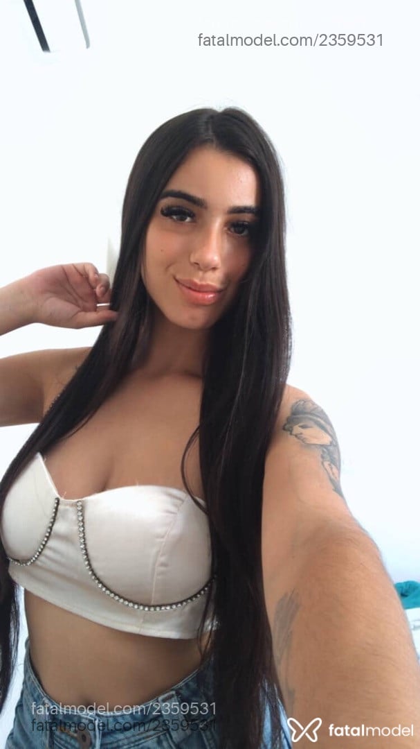 Acompanhante mulher morena (o) de olhos castanhos em Canoas - Aninhae
