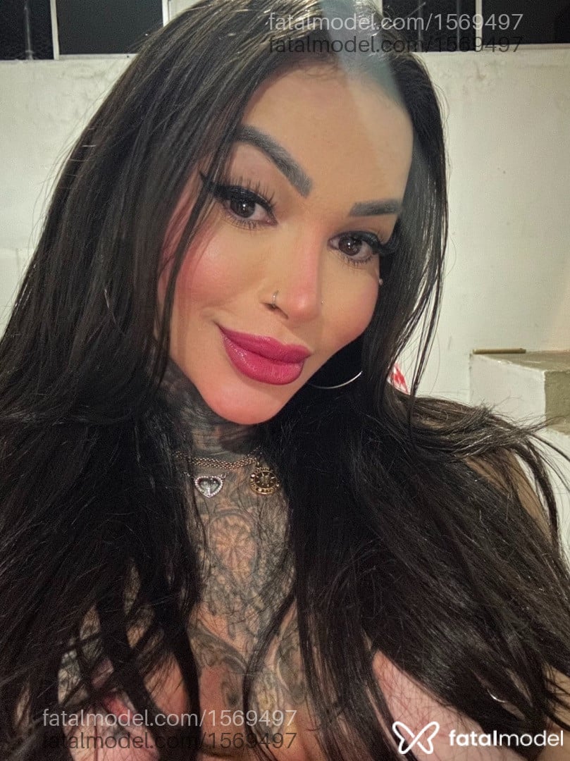 Acompanhante travesti morena (o) de olhos castanhos em Teresina Acompanhante travesti morena (o) de olhos castanhos em Teresina - Sophia Carvalho