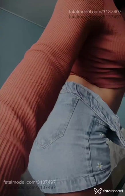 Acompanhante mulher morena (o) de olhos castanhos em Venâncio Aires - Mari Delfino