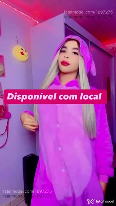 Acompanhante homem trans loira (o) de olhos castanhos em Cascavel - Michelle