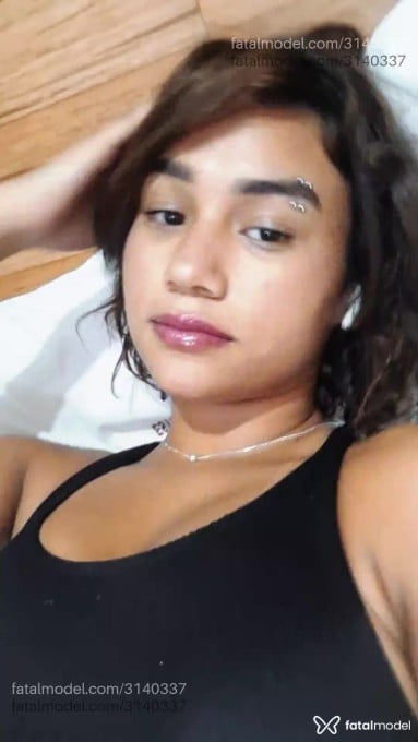 Acompanhante mulher morena (o) de olhos castanhos em Goiânia - Saphira