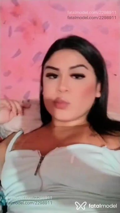 Acompanhante mulher trans morena (o) de olhos castanhos em Virtual - Gaby Falcão