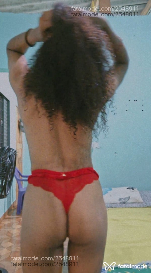 Acompanhante mulher trans morena (o) de olhos pretos em Tucumã - Lanna Ribeiro
