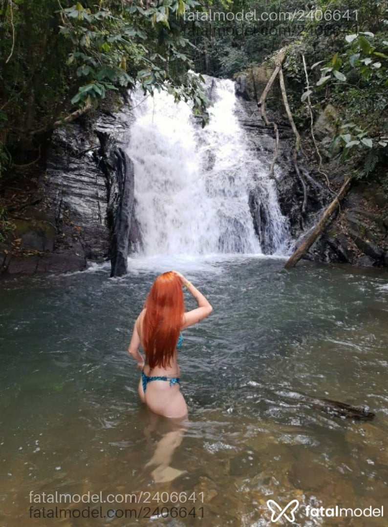 Acompanhante mulher ruiva (o) de olhos castanhos em Cabo Frio - Pérola