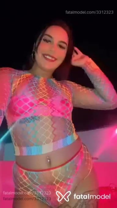 Acompanhante mulher morena (o) de olhos castanhos em Canoas - Larissa Dias