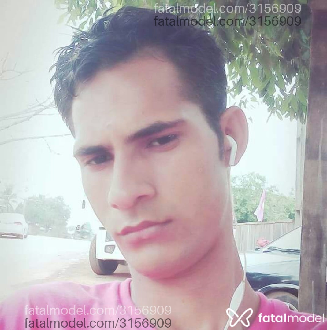 Acompanhante homem com cabelo castanho de olhos castanhos em Ariquemes - Nilsinhopirogudo
