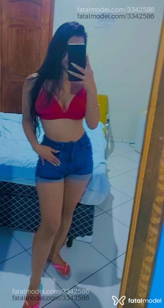 Acompanhante mulher morena (o) de olhos pretos em Pires do Rio - Julia