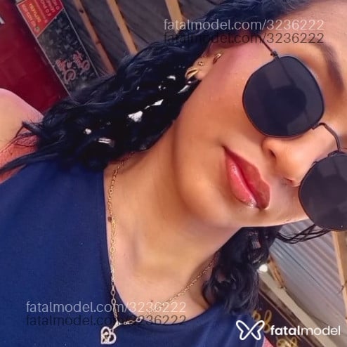 Acompanhante mulher morena (o) de olhos pretos - Milly Acompanhante mulher morena (o) de olhos pretos - Milly
