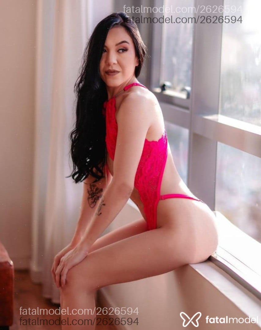 Acompanhante mulher morena (o) de olhos castanhos em Curitiba - Beatriz