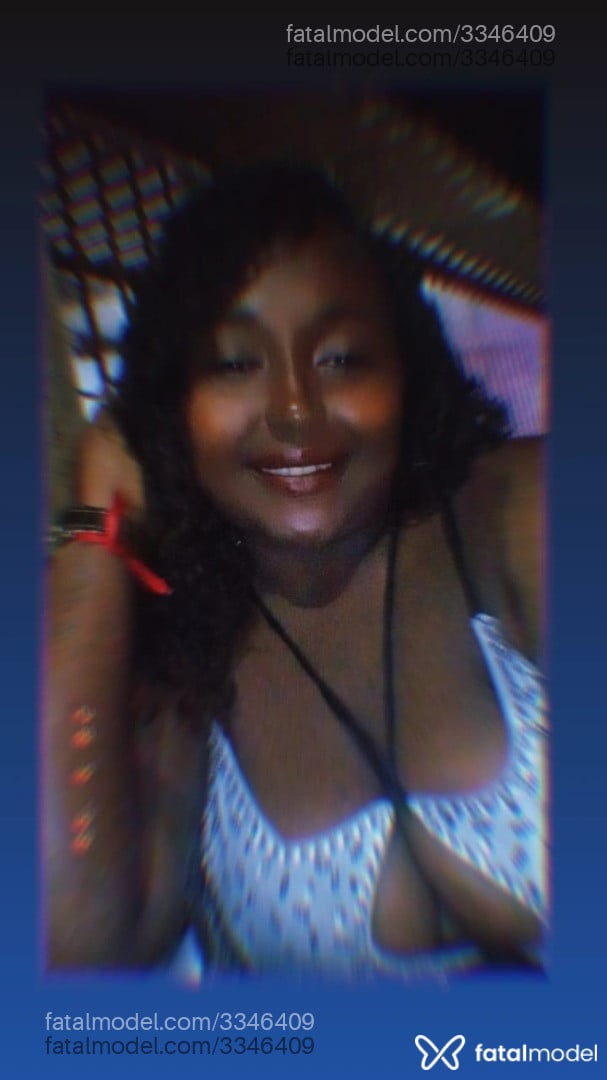 Acompanhante mulher morena (o) de olhos castanhos - Aninha Souza Acompanhante mulher morena (o) de olhos castanhos - Aninha Souza