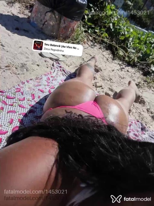 Acompanhante mulher morena (o) de olhos castanhos em Vitória Acompanhante mulher morena (o) de olhos castanhos em Vitória - Antonella Flore