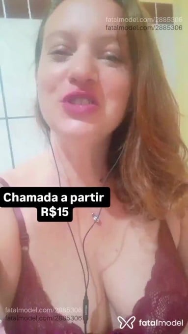 Acompanhante mulher loira (o) de olhos castanhos em Virtual - Bella