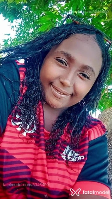 Acompanhante mulher morena (o) de olhos castanhos - Aninha Souza Acompanhante mulher morena (o) de olhos castanhos - Aninha Souza