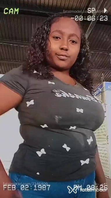 Acompanhante mulher morena (o) de olhos castanhos - Aninha Souza Acompanhante mulher morena (o) de olhos castanhos - Aninha Souza