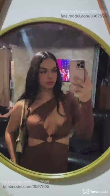 Acompanhante mulher trans morena (o) de olhos castanhos em Santos - Anitta