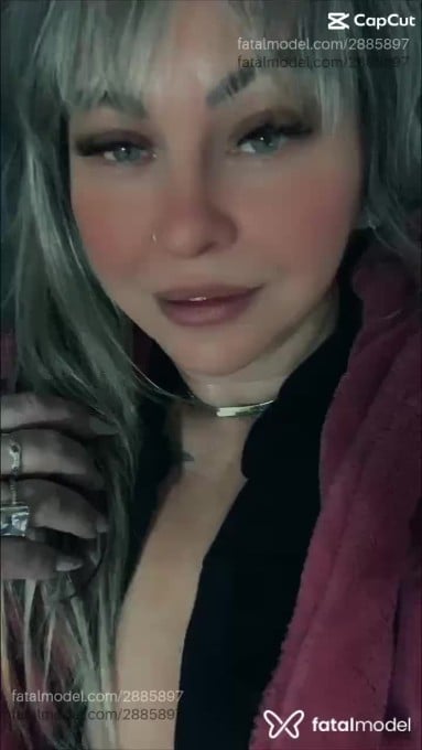 Acompanhante mulher morena (o) de olhos verdes em Cachoeirinha Acompanhante mulher morena (o) de olhos verdes em Cachoeirinha - Camila