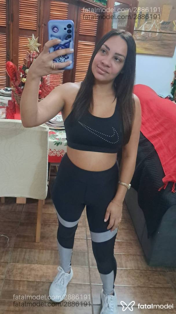 Acompanhante mulher com cabelo castanho de olhos castanhos em Cruzeiro - Graziela Alves