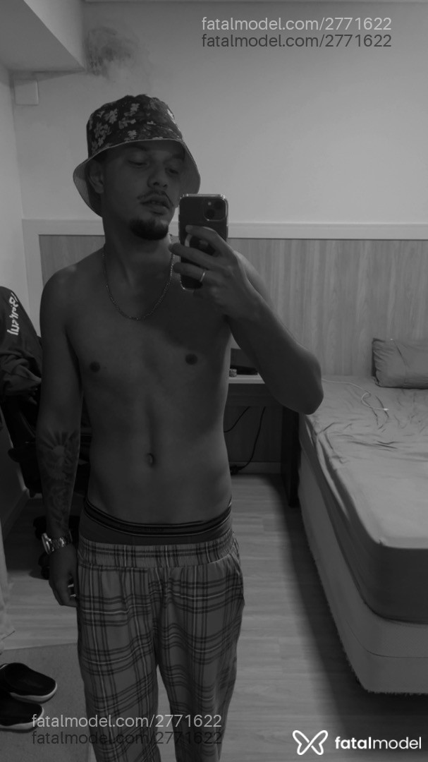 Acompanhante homem morena (o) de olhos castanhos em São Paulo Acompanhante homem morena (o) de olhos castanhos em São Paulo - Vinni
