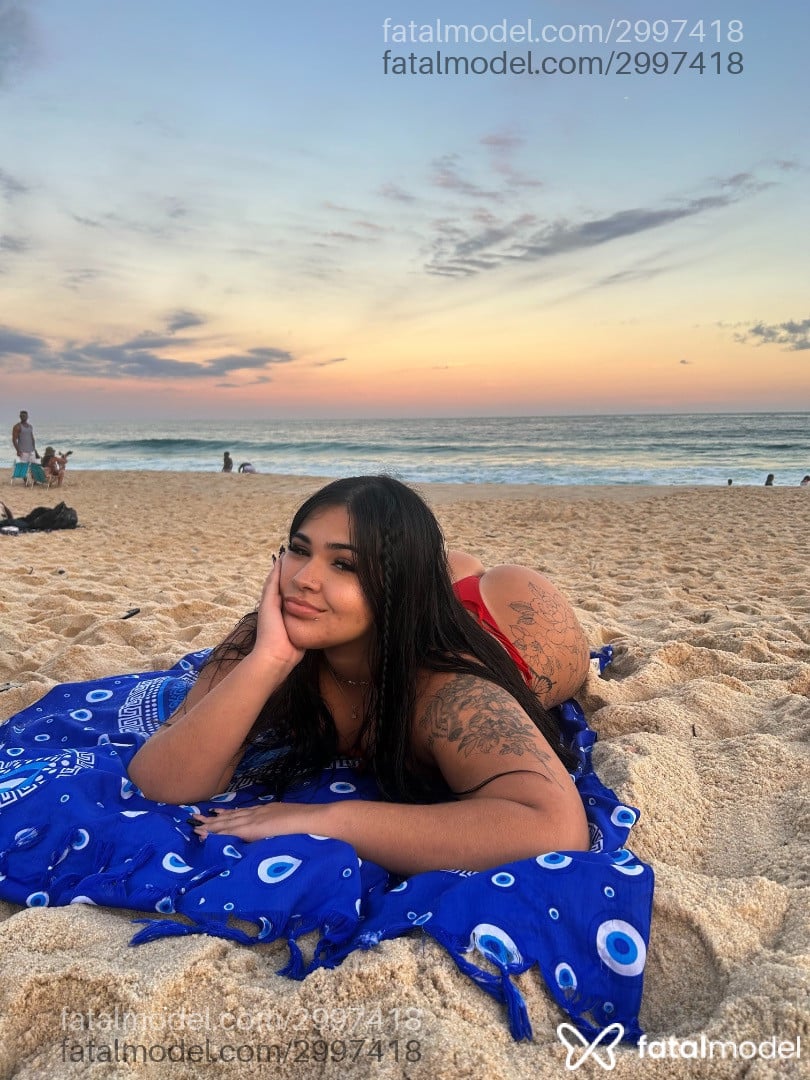 Acompanhante mulher morena (o) de olhos castanhos em Rio de Janeiro - Rabbit