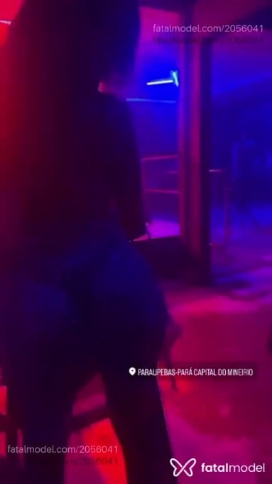 Acompanhante mulher trans morena (o) de olhos pretos em Parauapebas Acompanhante mulher trans morena (o) de olhos pretos em Parauapebas - Valentina
