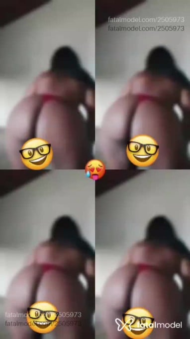Acompanhante mulher morena (o) de olhos pretos em João Pessoa Acompanhante mulher morena (o) de olhos pretos em João Pessoa - Melanie