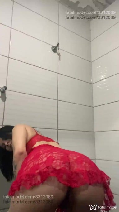 Acompanhante mulher morena (o) de olhos verdes em Virtual - Ângel