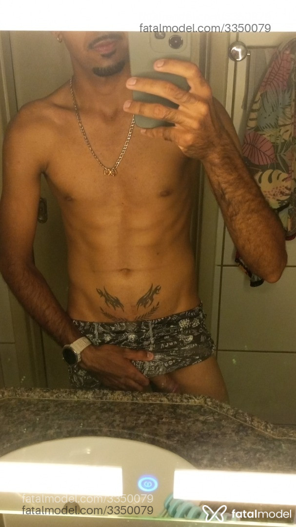 Acompanhante homem morena (o) de olhos castanhos em Fortaleza Acompanhante homem morena (o) de olhos castanhos em Fortaleza - Jeivi
