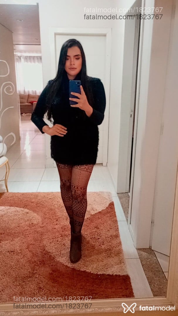 Acompanhante mulher trans morena (o) de olhos castanhos em Francisco Beltrão - Alicia