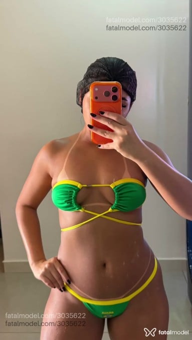 Acompanhante mulher morena (o) de olhos pretos em Ituiutaba - Bruna
