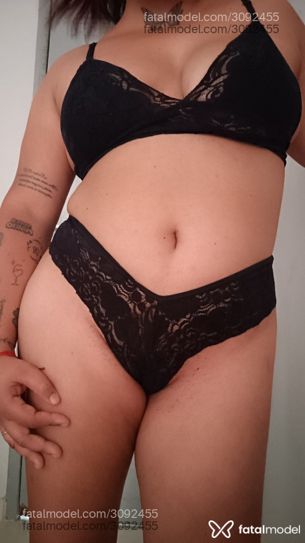 Acompanhante mulher com cabelo castanho de olhos castanhos em Aracaju - Lovelyn