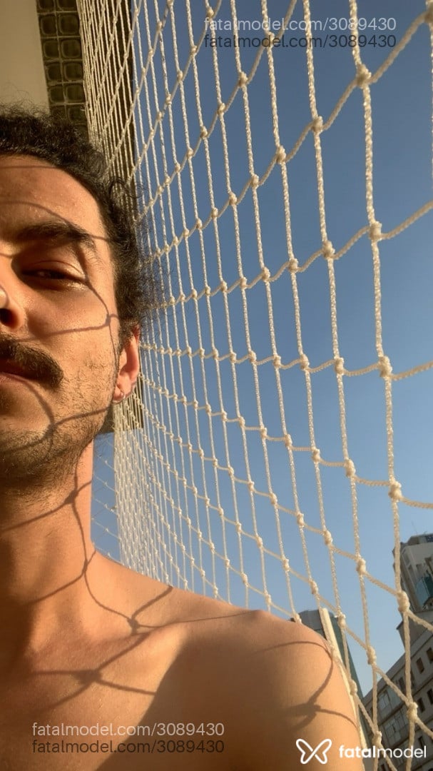 Acompanhante homem morena (o) de olhos castanhos em São Paulo - Filipe