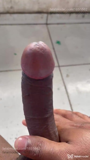 Acompanhante homem morena (o) de olhos castanhos em Maceió - Pretinhojob