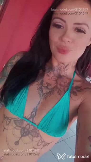 Acompanhante mulher morena (o) de olhos castanhos em Aparecida do Taboado Acompanhante mulher morena (o) de olhos castanhos em Aparecida do Taboado - Scarlet