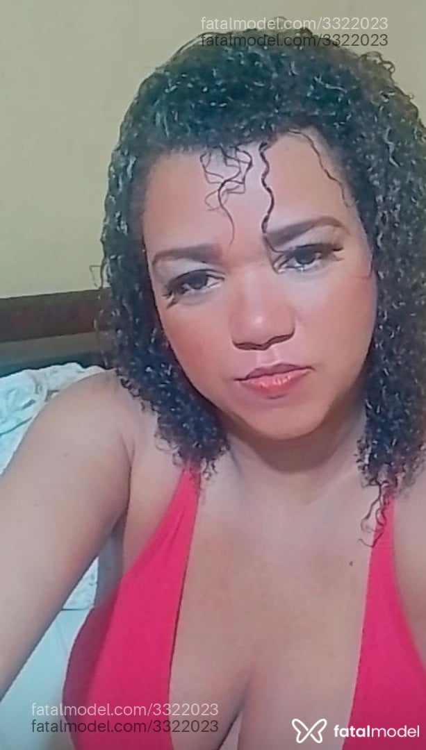 Acompanhante mulher com cabelo castanho de olhos pretos em Lucas do Rio Verde Acompanhante mulher com cabelo castanho de olhos pretos em Lucas do Rio Verde - Kelly Alessandra