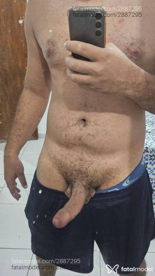 Acompanhante homem sem cabelo de olhos pretos em Feira de Santana Acompanhante homem sem cabelo de olhos pretos em Feira de Santana - André