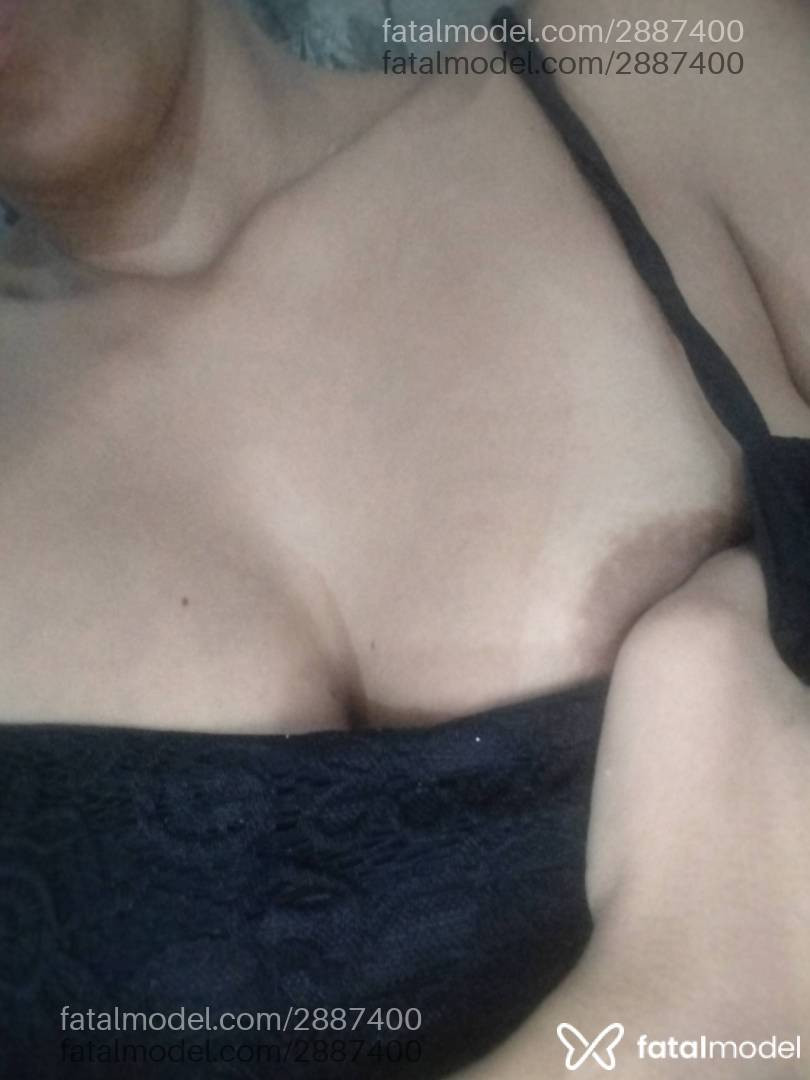 Acompanhante mulher morena (o) de olhos castanhos em Virtual - Alexa