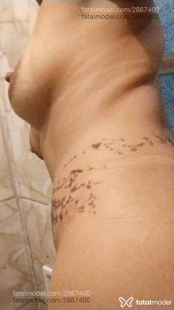 Acompanhante mulher morena (o) de olhos castanhos em Virtual - Alexa