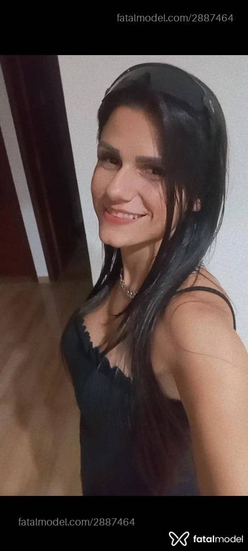Acompanhante mulher morena (o) de olhos castanhos - Pandora Acompanhante mulher morena (o) de olhos castanhos - Pandora