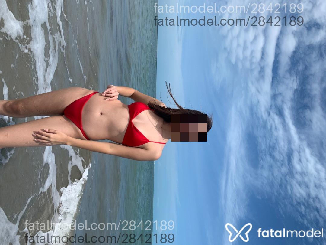 Acompanhante mulher com cabelo castanho de olhos mel em Brasília Acompanhante mulher com cabelo castanho de olhos mel em Brasília - Carolina