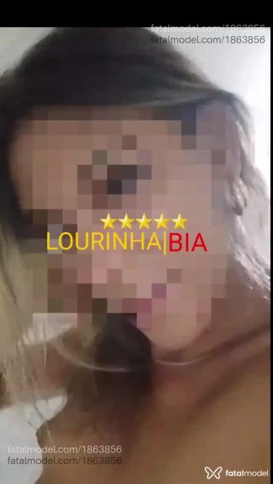 Acompanhante mulher trans loira (o) de olhos castanhos em Itabuna - Lourinha Bia
