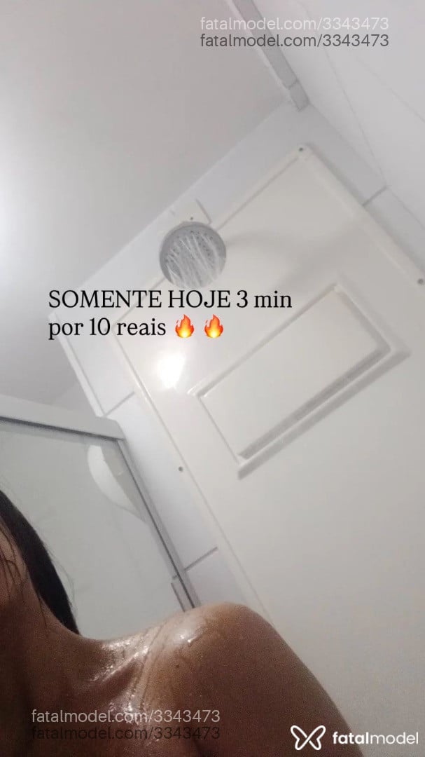 Acompanhante mulher morena (o) de olhos verdes em Virtual - Larissa Maciel