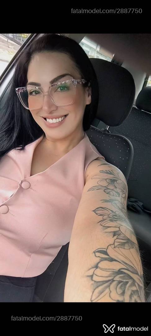 Acompanhante mulher morena (o) de olhos castanhos em Curitiba - Natália Rocha