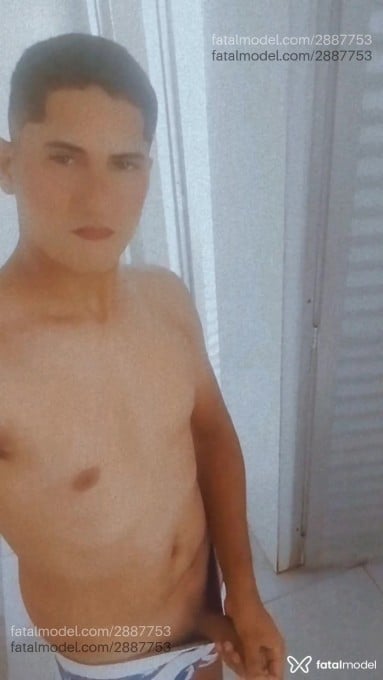 Acompanhante homem morena (o) de olhos castanhos em Canaã dos Carajás - AQUARIANO